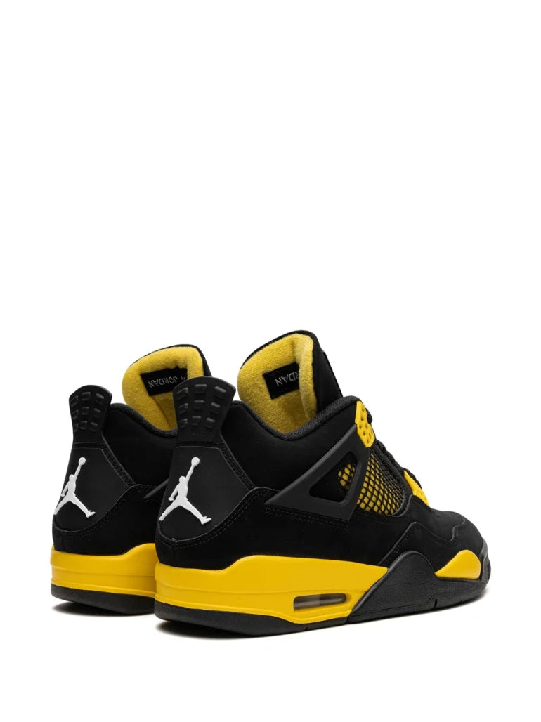 Jordan 4 Retro “Thunder 2023”